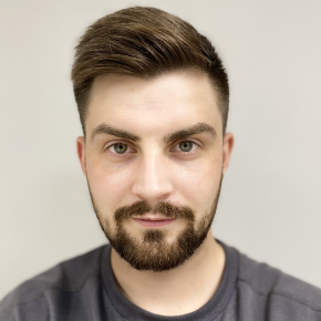 Андрей Илющенко