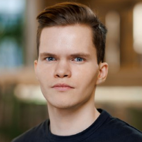 Александр Богатов