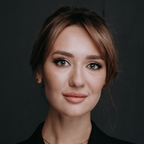 Кира Долгова