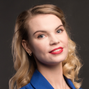 Александра Авдеева