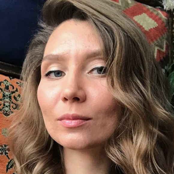 Анна Ходырева