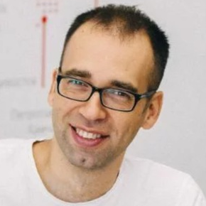 Владислав Папернюк