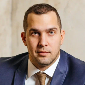 Денис Казановский