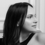 Александра Железнова