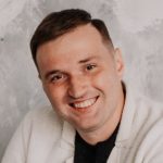 Илья Сабиров