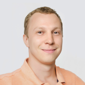 Антон Титов
