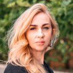 Юлия Савина