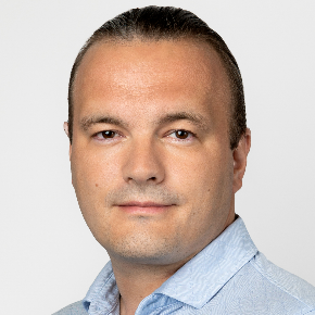 Дмитрий Хрущалев