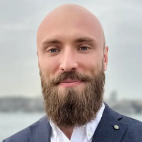 Григорий Светушкин