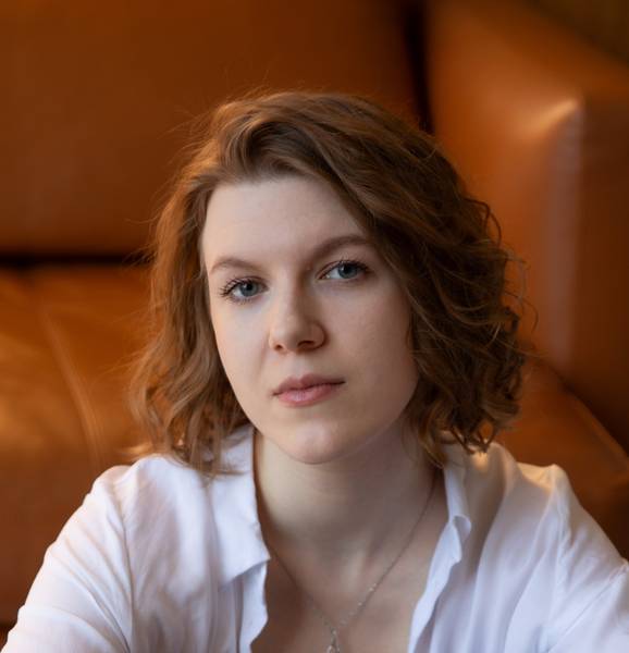 Алиса Свирина